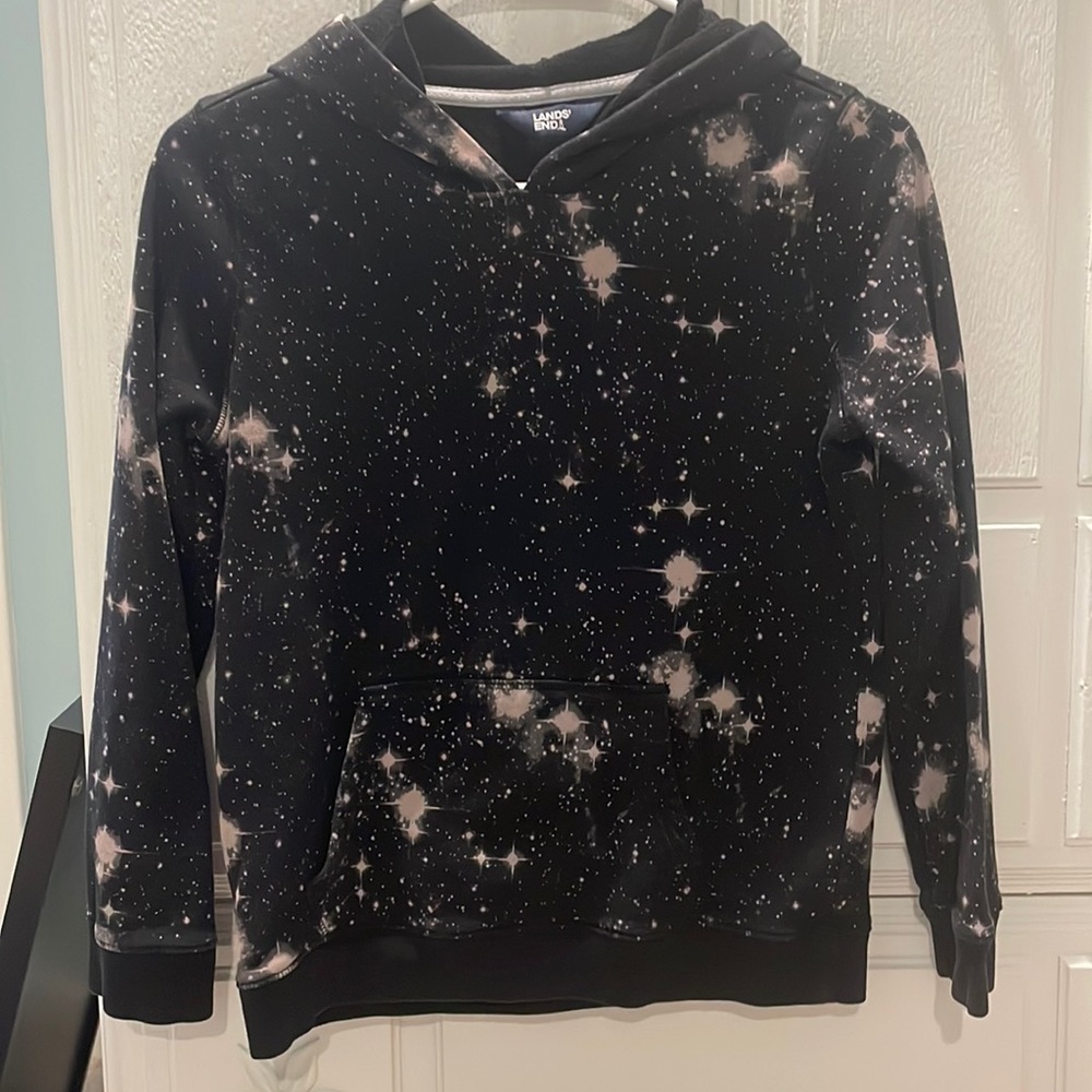 Lands Ends Pull over sweatshirt Size L